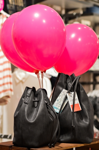 Shana Shop Opening